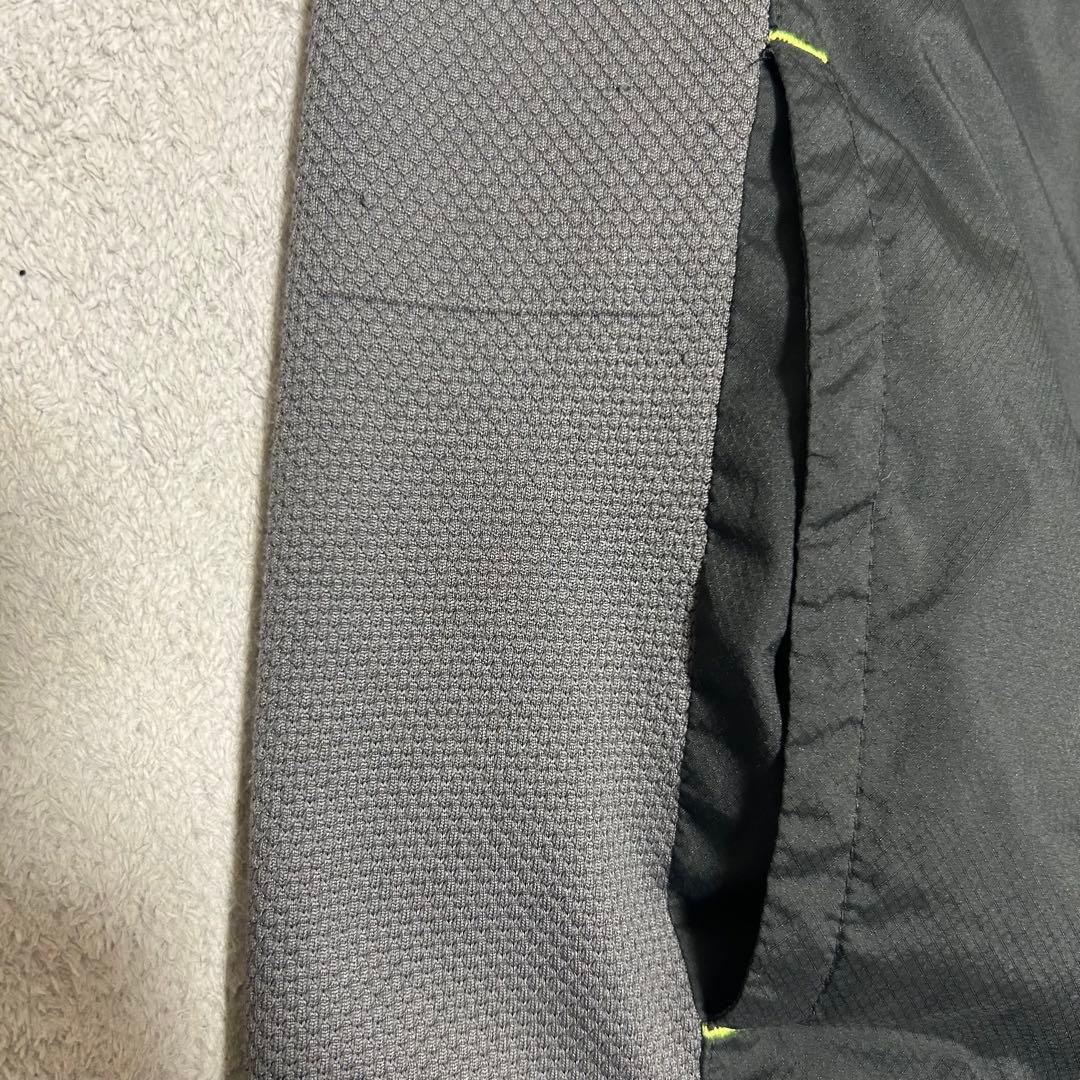 ナイキ スウッシュ ピステ 上下セット ナイロン 黒 グレー 蛍光イエロー XL