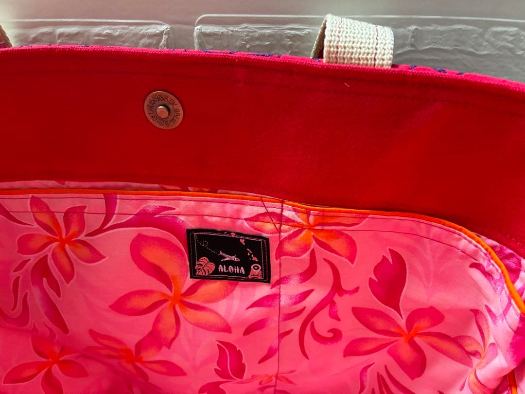 ハワイアンミシンキルトトートバッグ　ハンドメイド