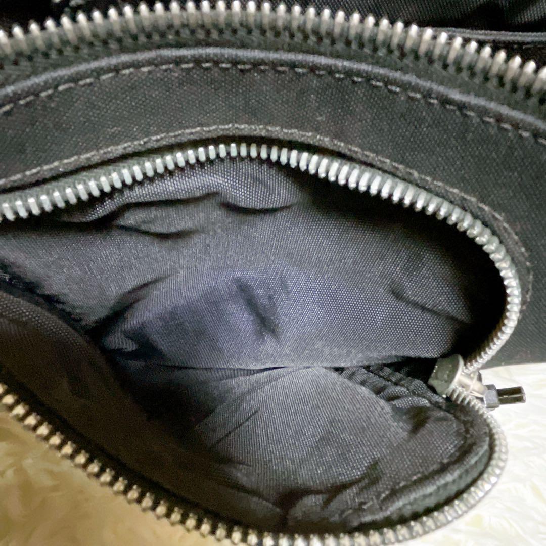 美品✨コーチ　メッセンジャーバッグ　キャンバス　レザー　黒　斜め掛け　A4収納可