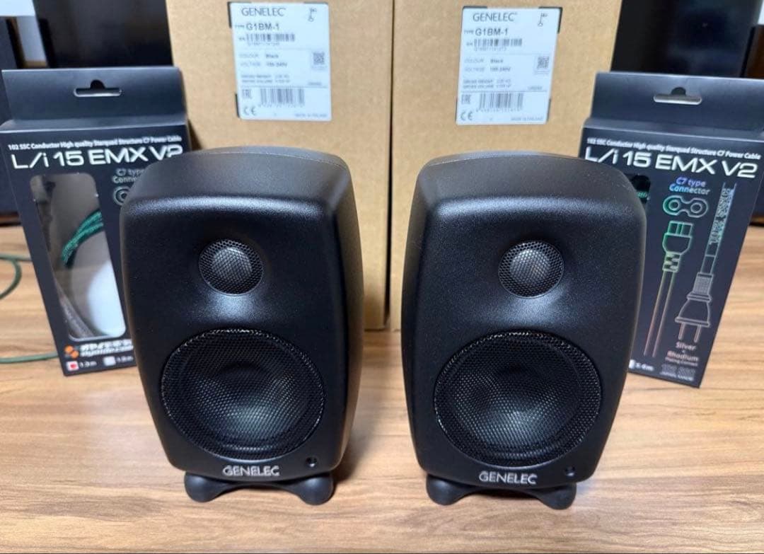 GENELEC G One アクティブ・スピーカー ブラック 2本セット