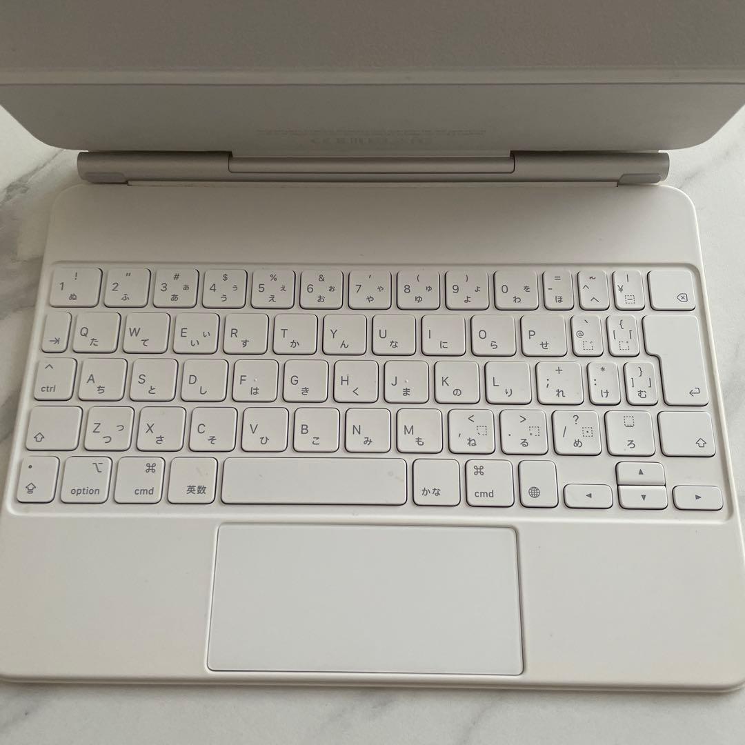 箱付き Apple iPad Magic Keyboard A2261