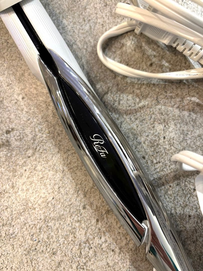 Refaリファストレートヘアアイロン(ホワイト)