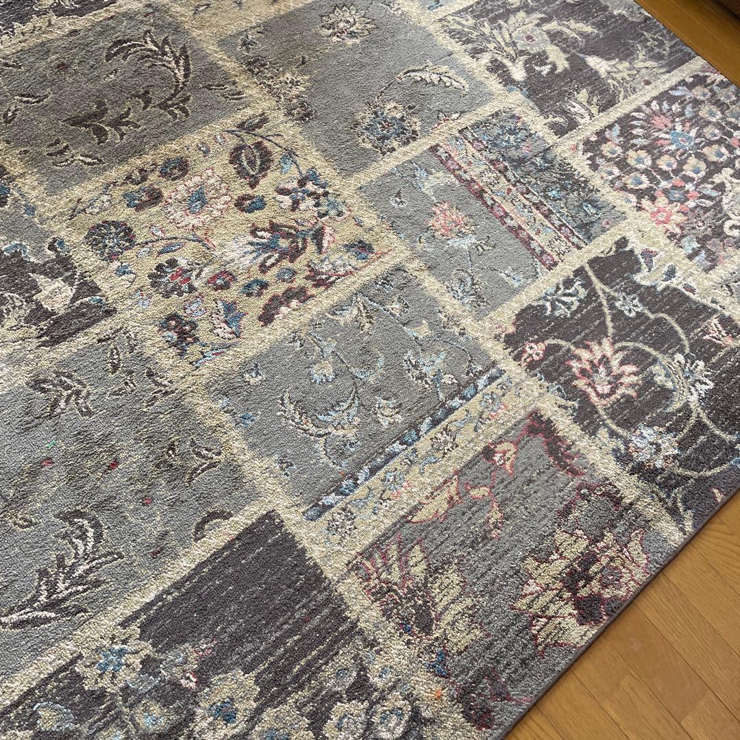 インテリアカーペット　　200✖️250