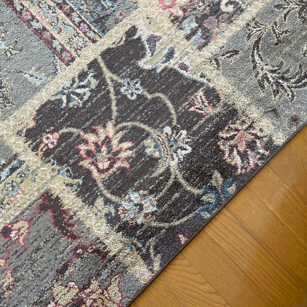 インテリアカーペット　　200✖️250