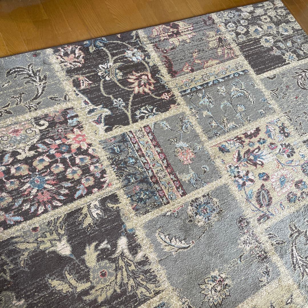 インテリアカーペット　　200✖️250