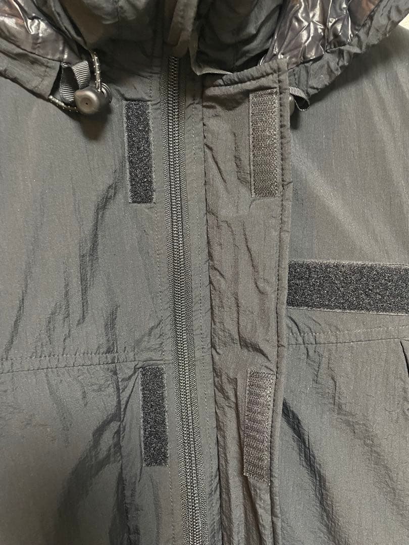 WILD THINGS Freak’s Store別注ダウンモンスター パーカー