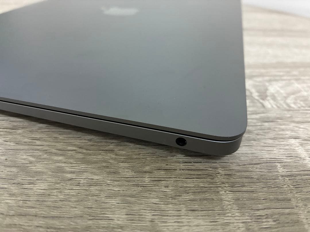 【超美品】Apple MacBook Air 13インチ スペースグレー
