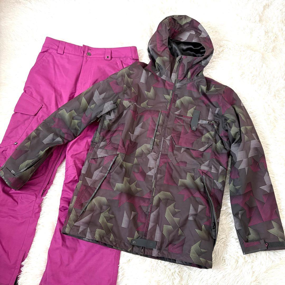 極美品☆BURTON☆バートン　スノーボードウェア　スキー　上下　Mサイズ　総柄