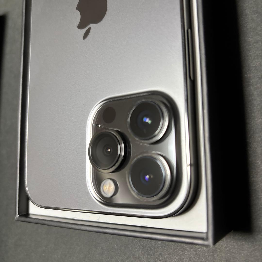 Apple iPhone13Pro MAX グラファイト 本体256GB