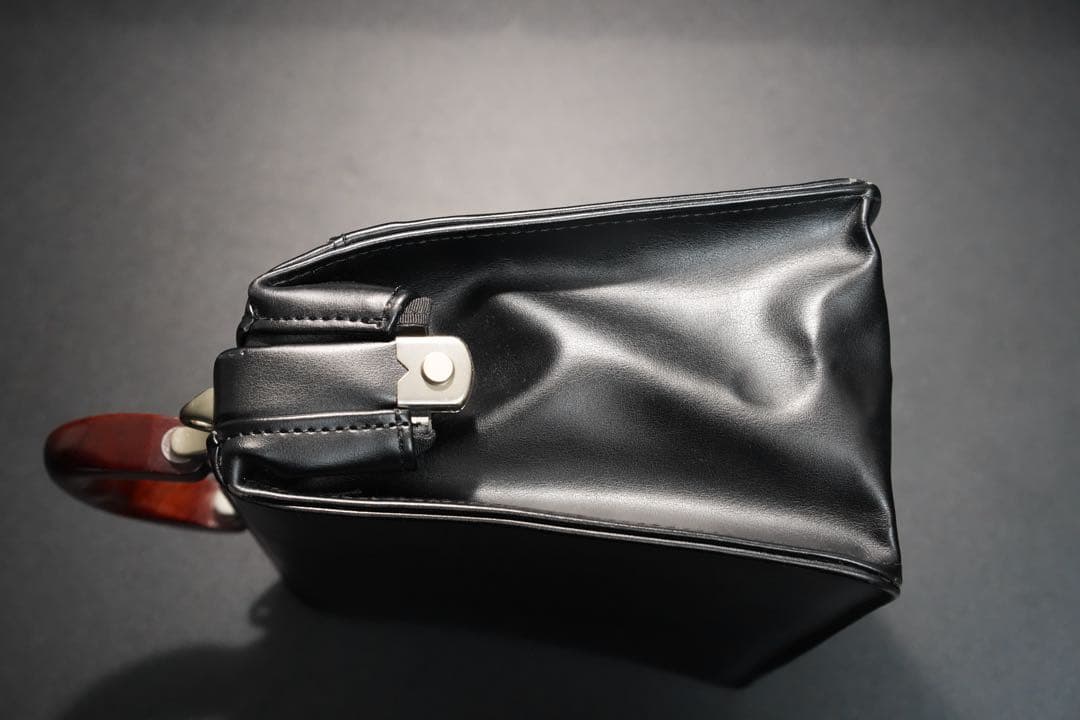 LEVANTO ダレスバッグ 日本製ビジネスバッグ 木製ハンドル