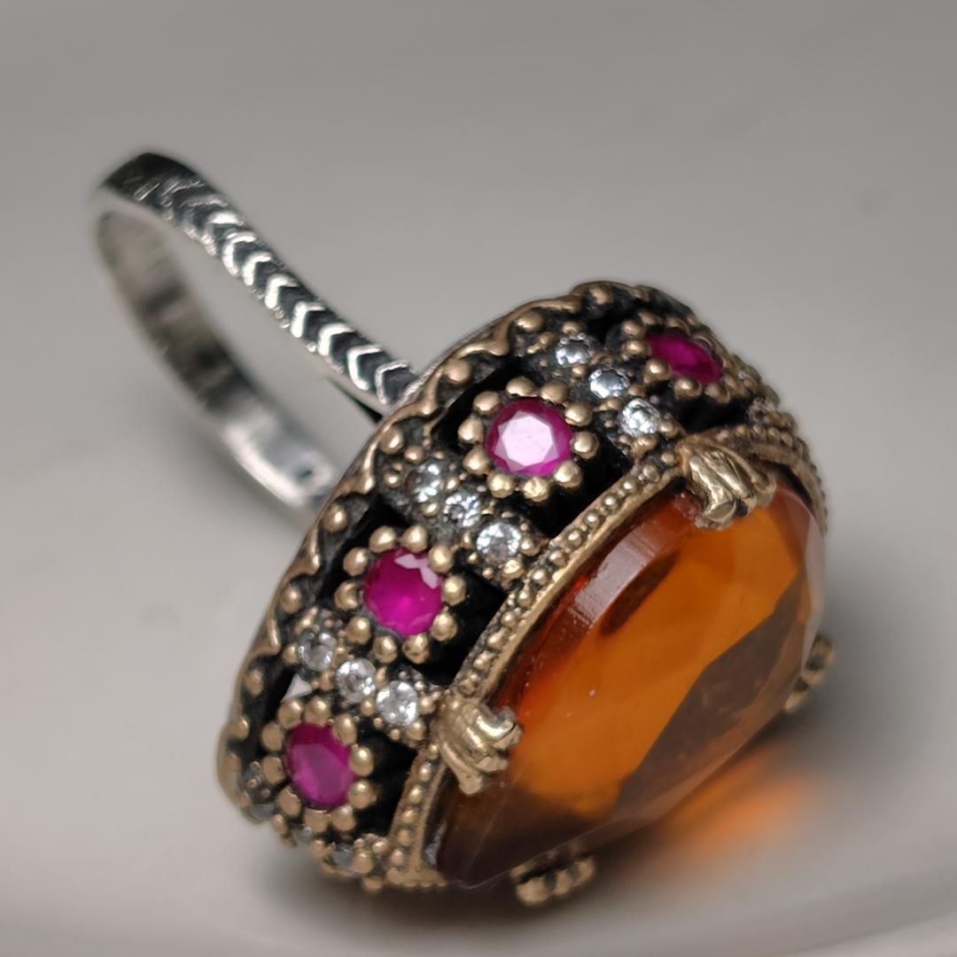 ヴィンテージリング　SILVER　トパーズ　ルビー　メレダイヤ