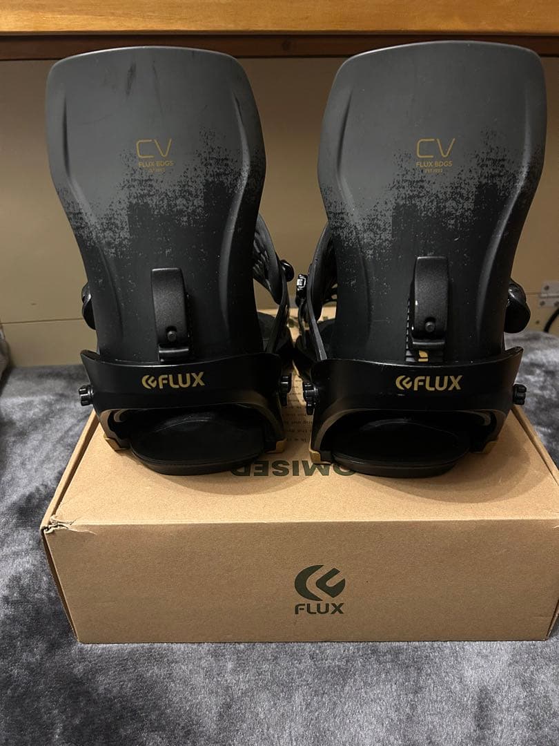 FLUX 21-22 CV バインディング　Mサイズ