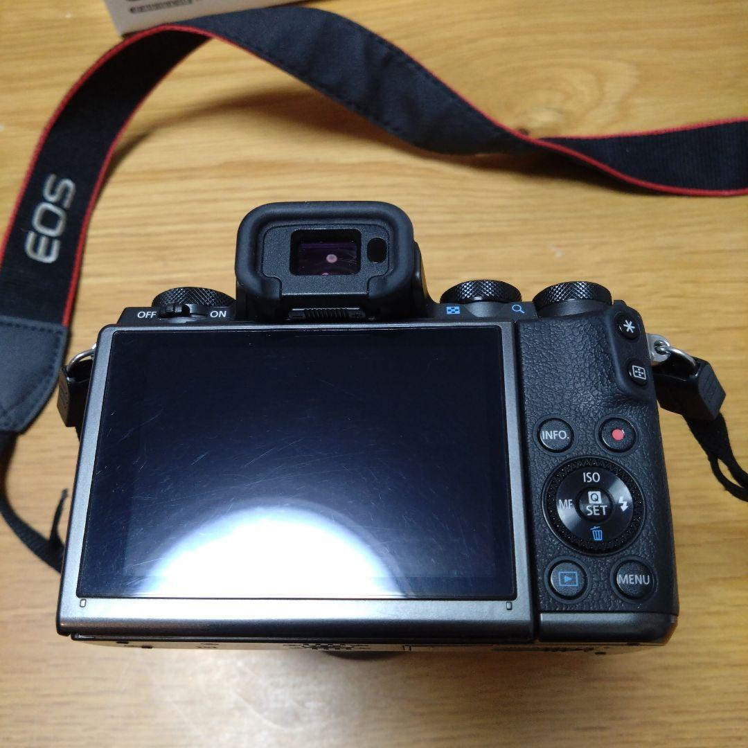 Canon EOS M5 ミラーレスカメラ レンズ３本セット