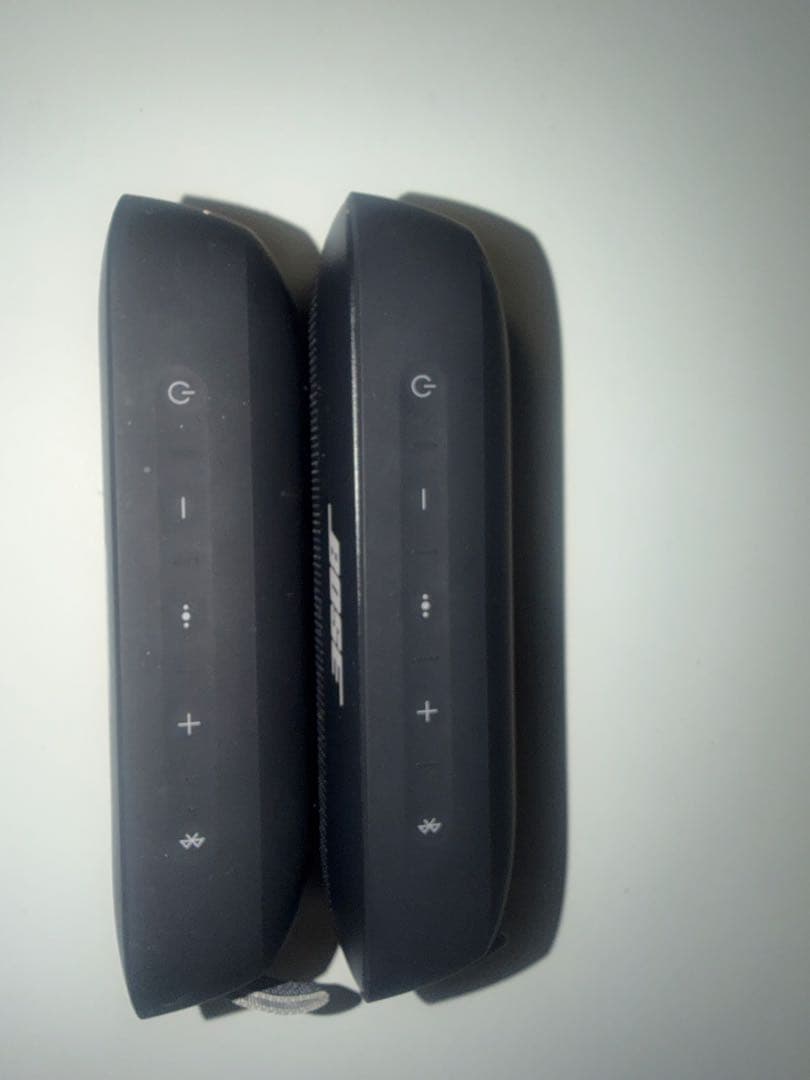 T*a様 【美品】BOSE SoundLink Flex 2台セット｜ステレオ再