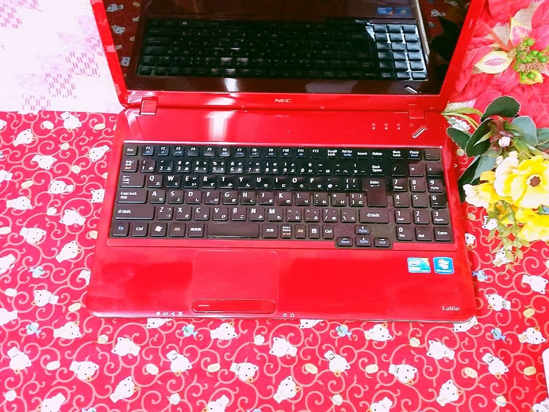 極上品！大容量５００G！高速CPUCorei3搭載！新型Win10搭載！動画編集