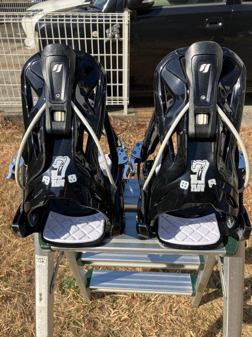 FLOW スノーボード用ビンディング ブラック