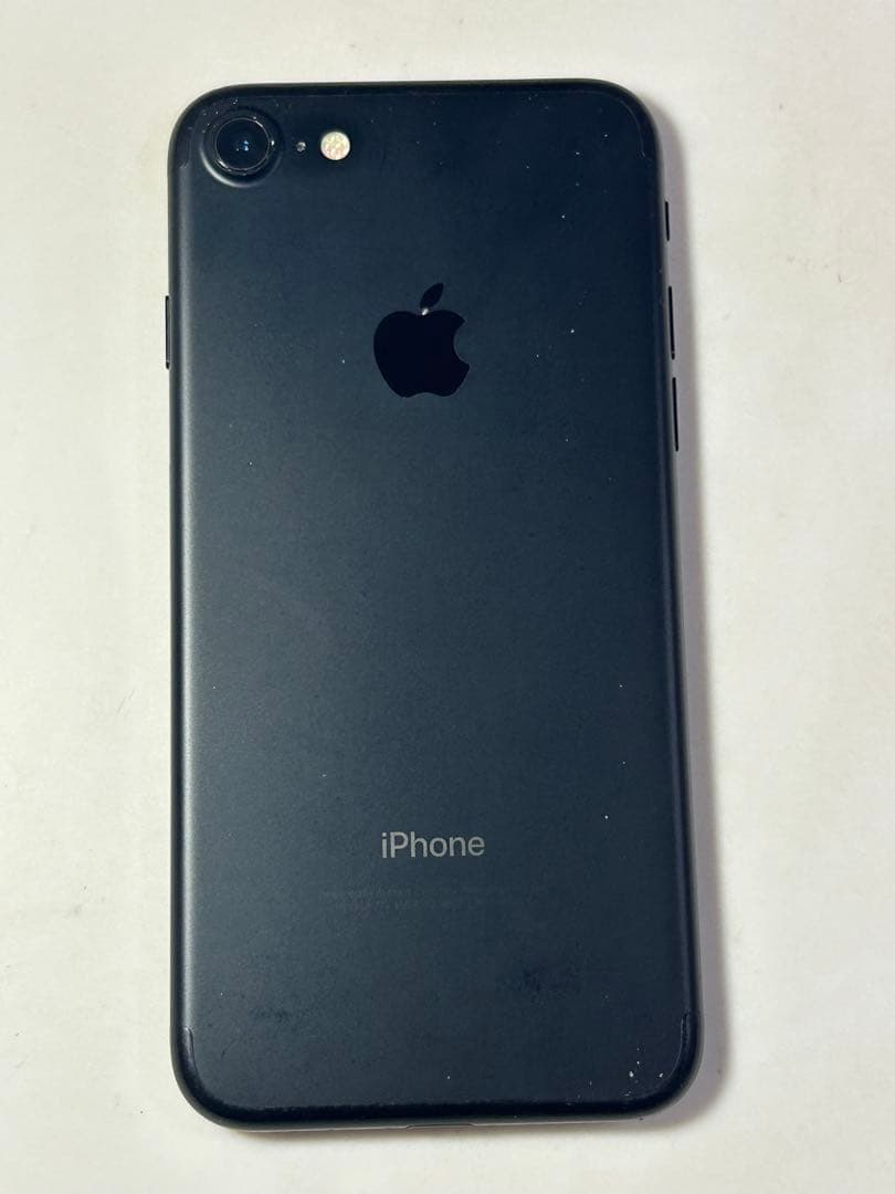 iPhone7 128GB simフリー
