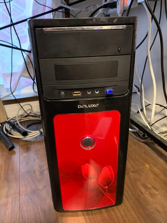 出品しているデスクトップPCの参考用の写真