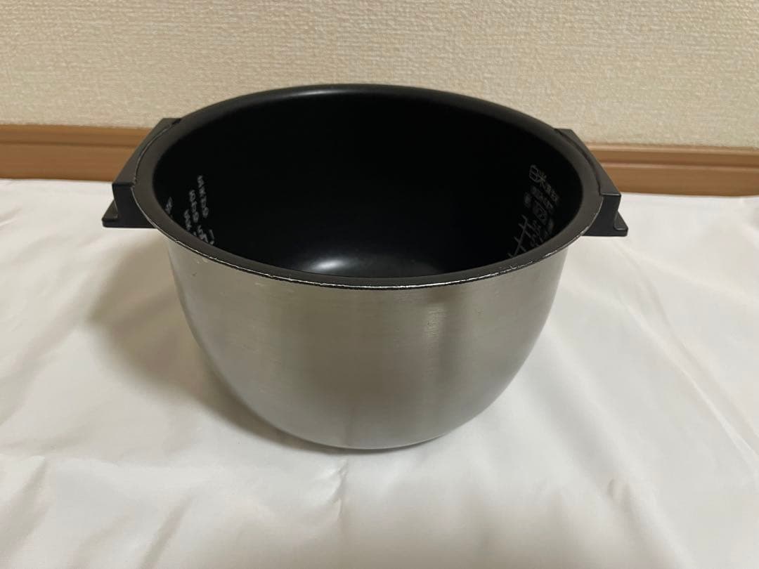 日立IHジャー炊飯器　RZ-BS10M 2023年製