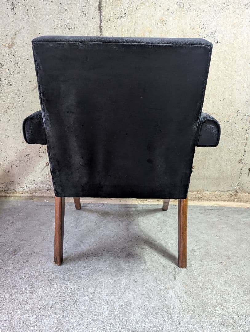 ピエールジャンヌレ　Pierre Jeanneret