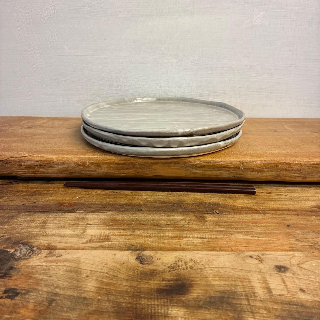 NBT新品　陶器　陶芸作家　プレート皿3枚　331