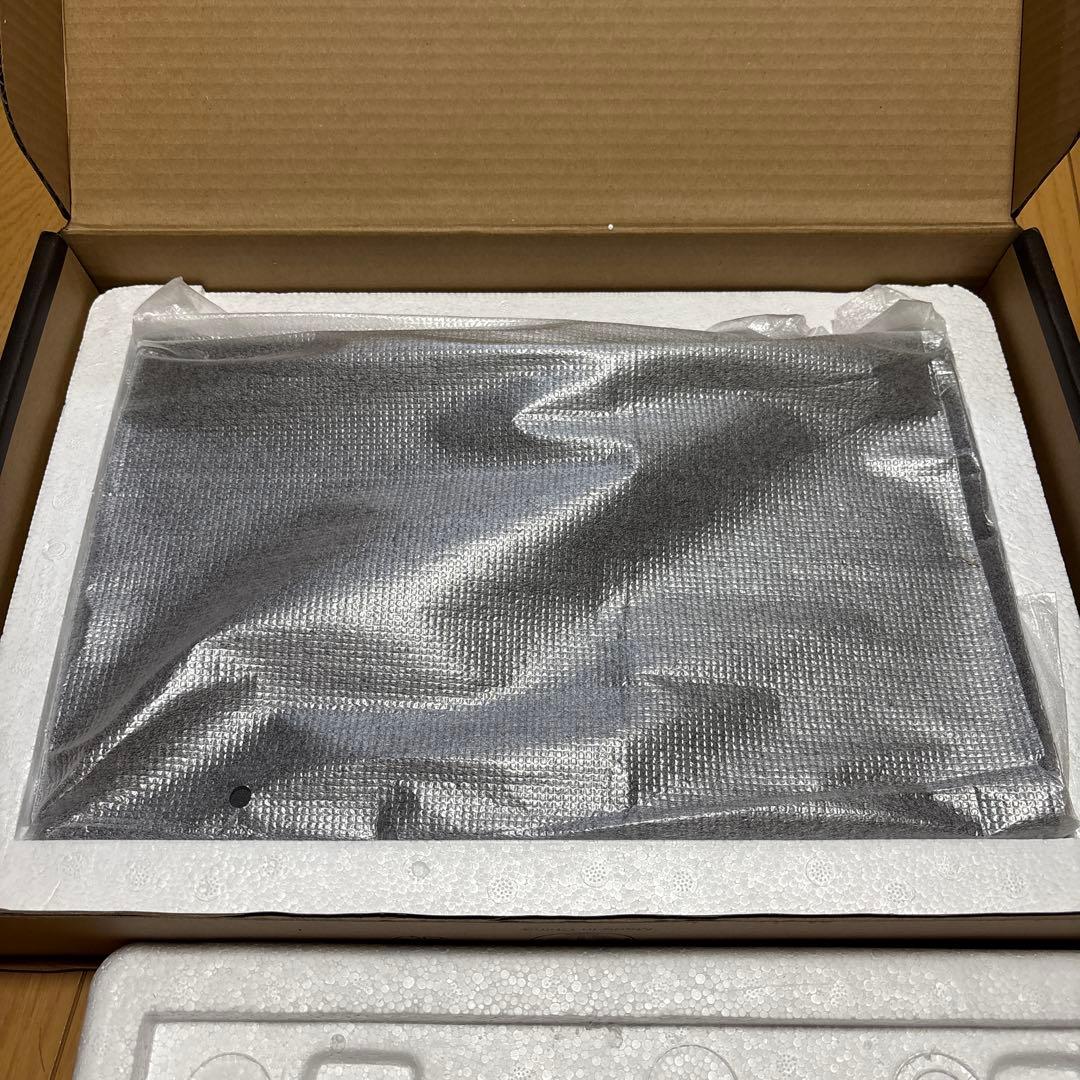 ASUS ZenScreen MB16ACE モバイルモニター 15.6インチ