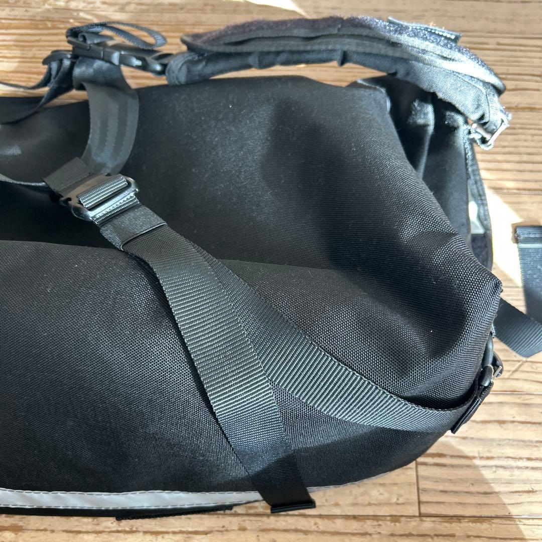 g.d様）【美品】bagaboo メッセンジャーバッグ　Mサイズ