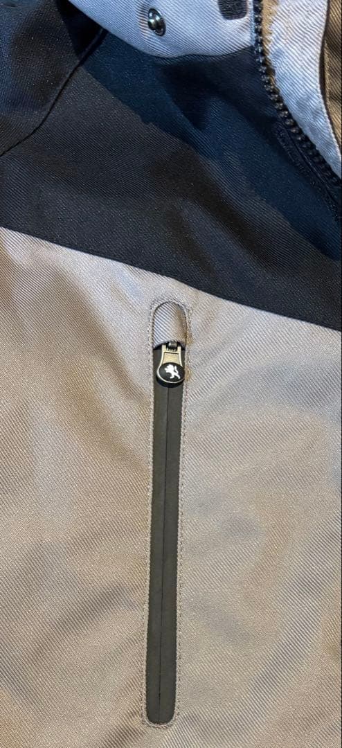 PONTAPES（ポンタペス）スノーボードウェア 上下セットL 新品・タグ付き