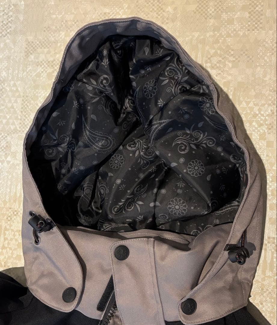 PONTAPES（ポンタペス）スノーボードウェア 上下セットL 新品・タグ付き