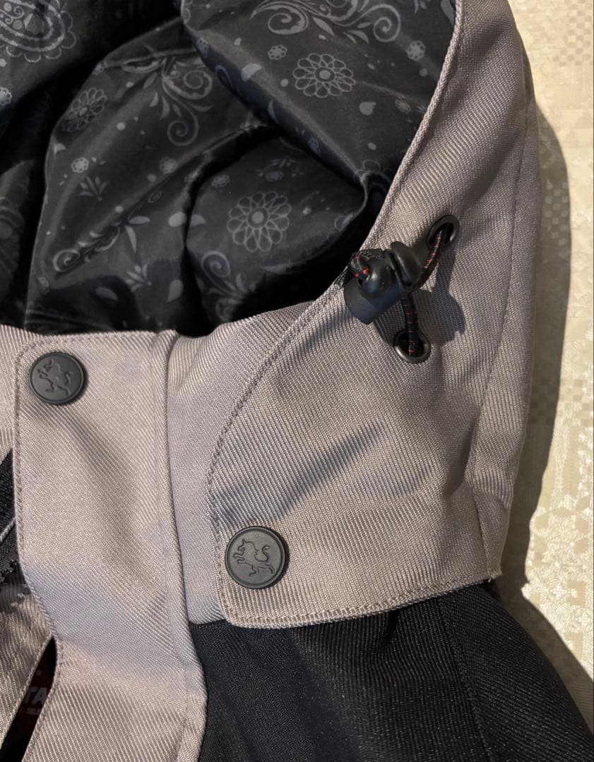 PONTAPES（ポンタペス）スノーボードウェア 上下セットL 新品・タグ付き