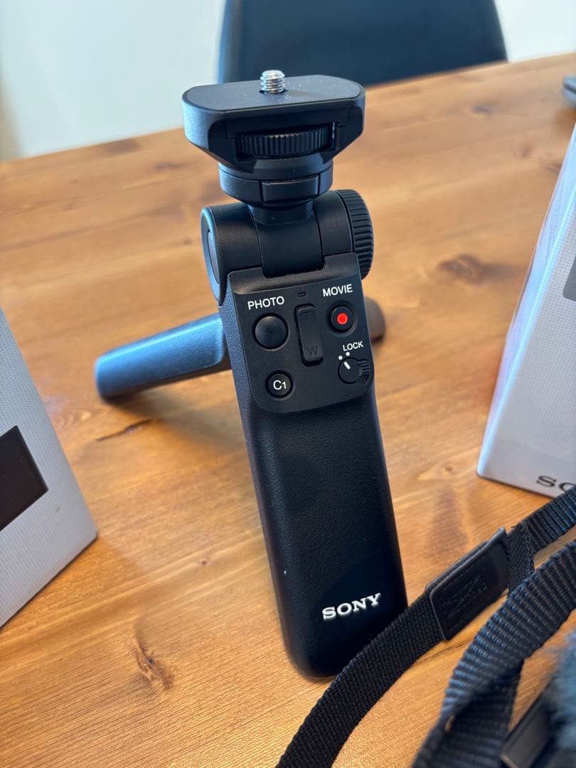 【値下中】SONY ZV-E10＋付属品、箱、説明書、保証書あり