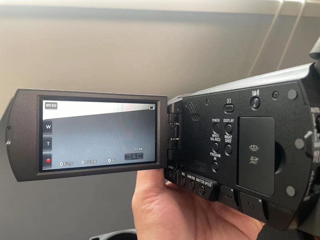 超美品 SONY ビデオカメラ Handycam CX900 デジタルHD