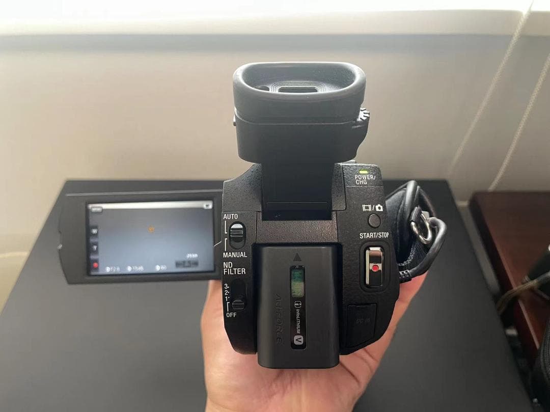 超美品 SONY ビデオカメラ Handycam CX900 デジタルHD