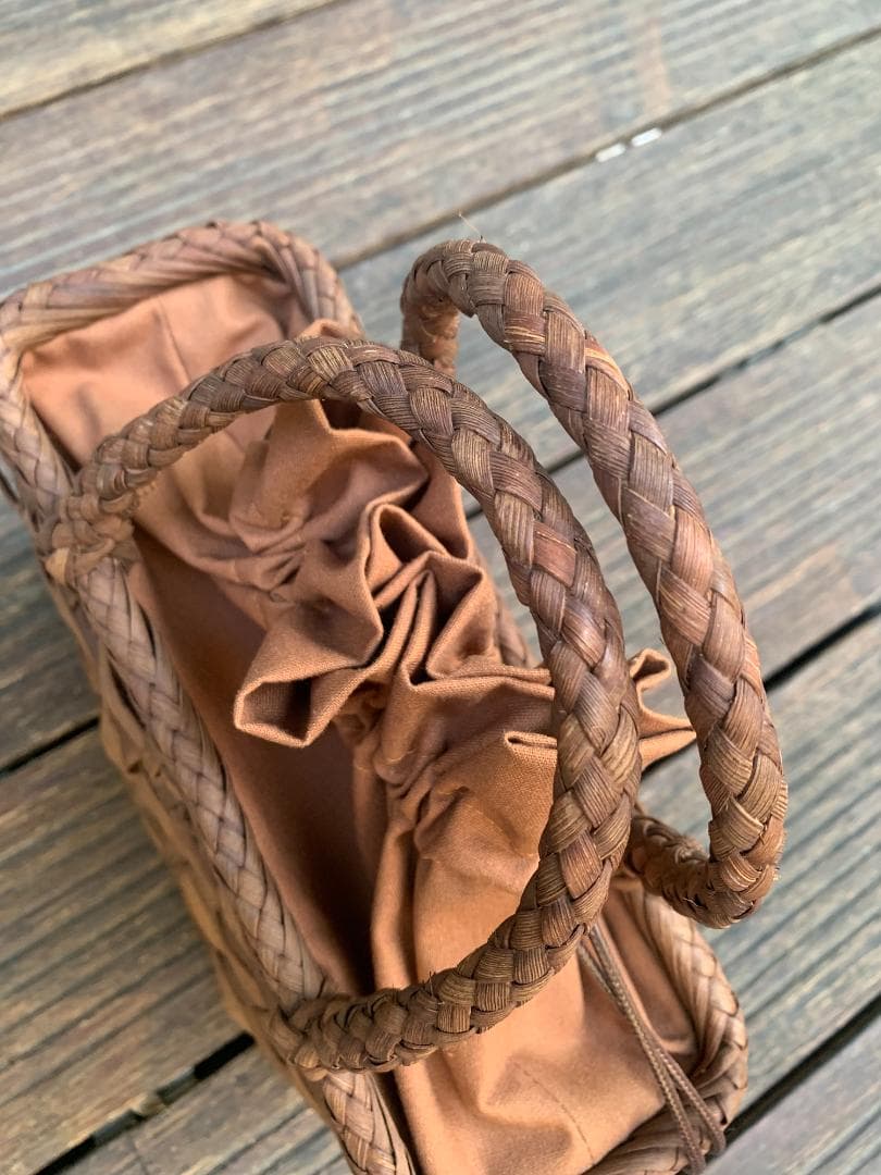 山葡萄かごバッグ 手作り 網代編み 手提げ 籠バック 内布付き