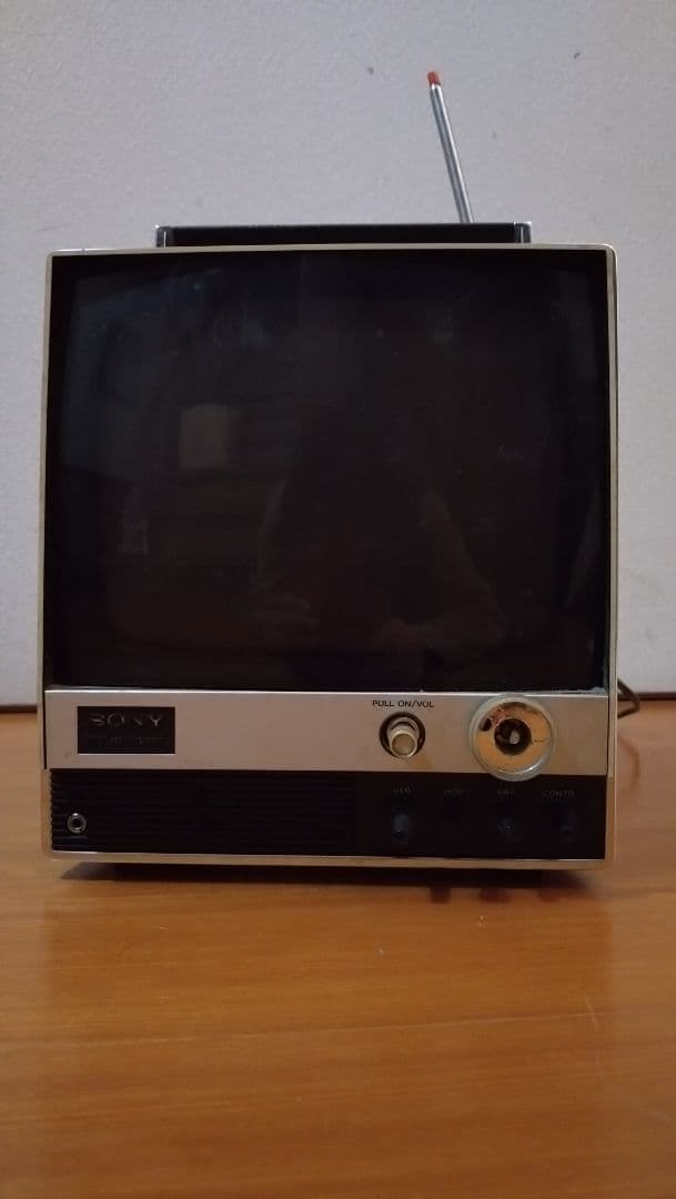 レトロなSonyブラウン管テレビ