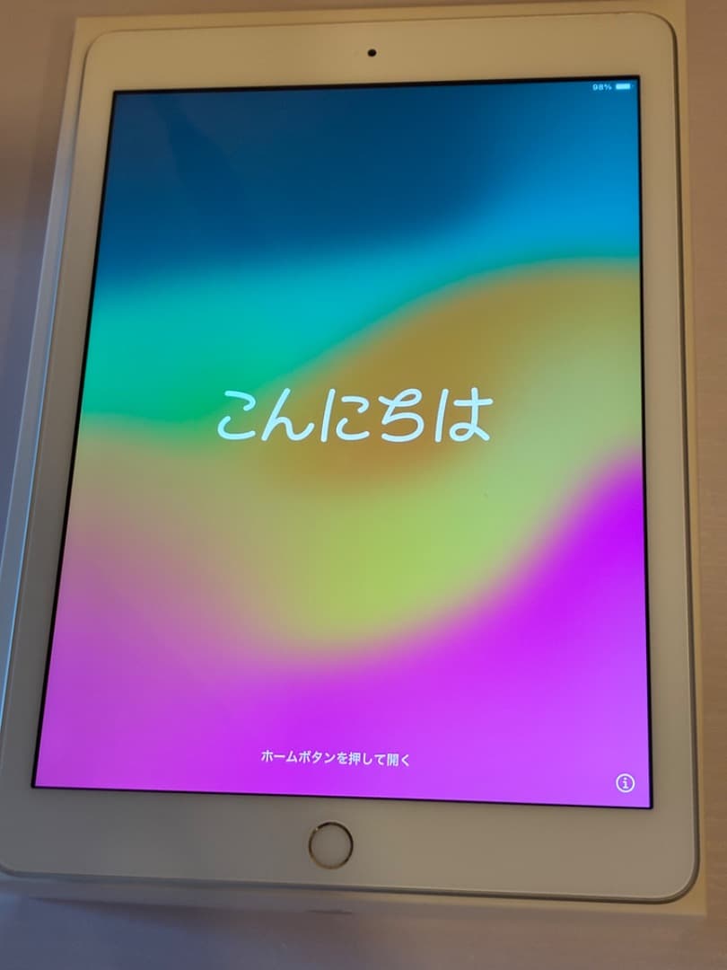 [良品] iPad 第6世代/Wi-Fiモデル/32GB