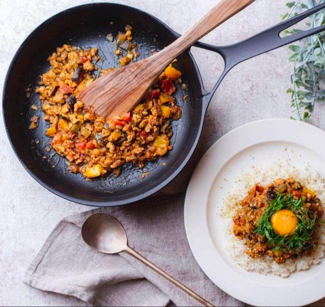 [新品] UNILLOY 鋳物 フライパン 28cm ガス・IH対応