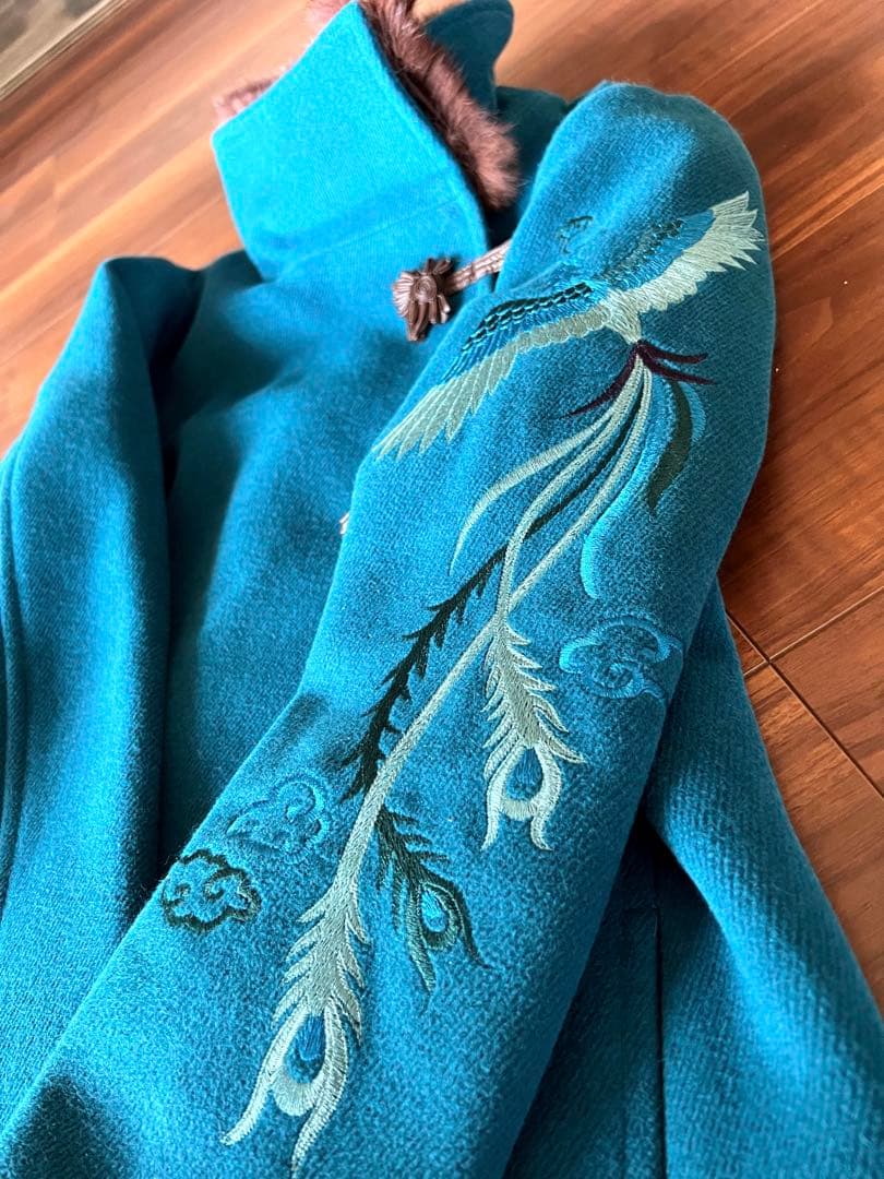 ヴィヴィアンタム　刺繍コート