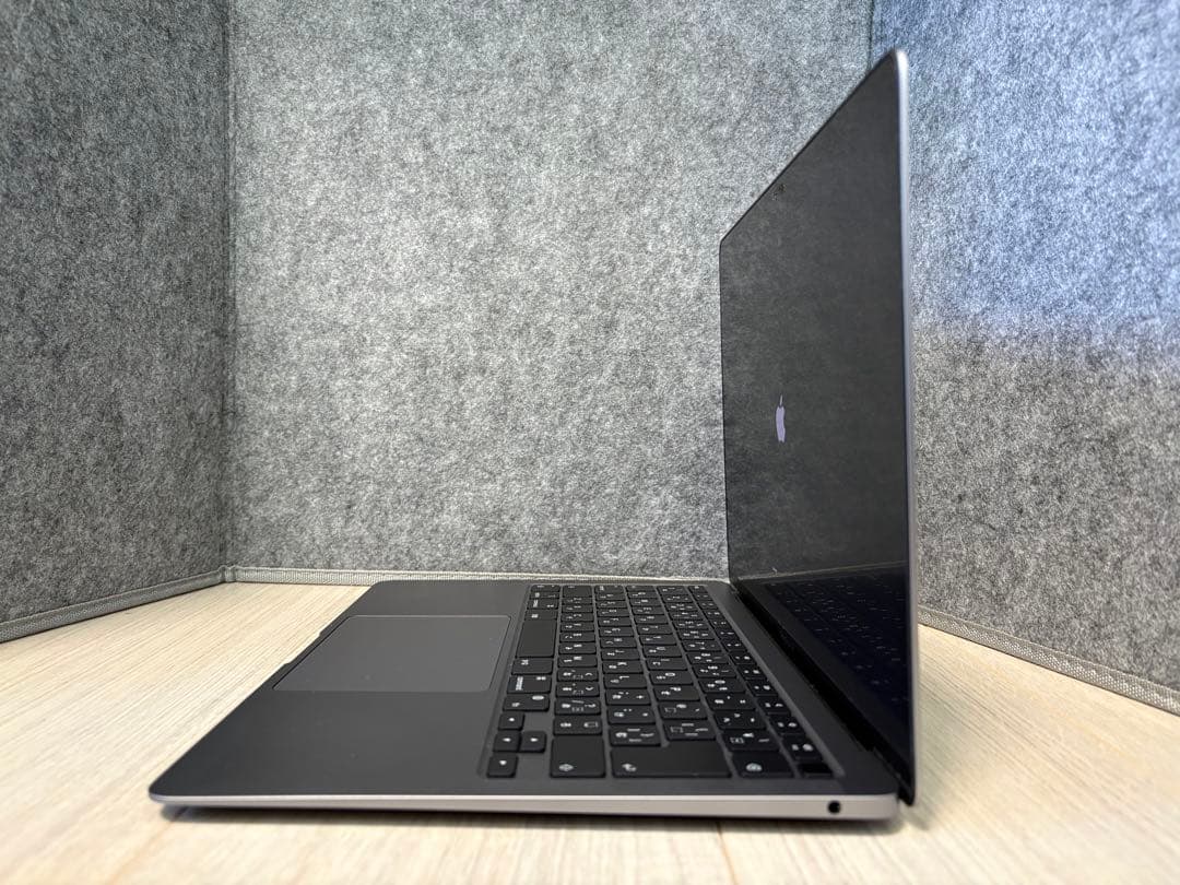 MacBook本体 Apple MacBook Air (M1 2020)