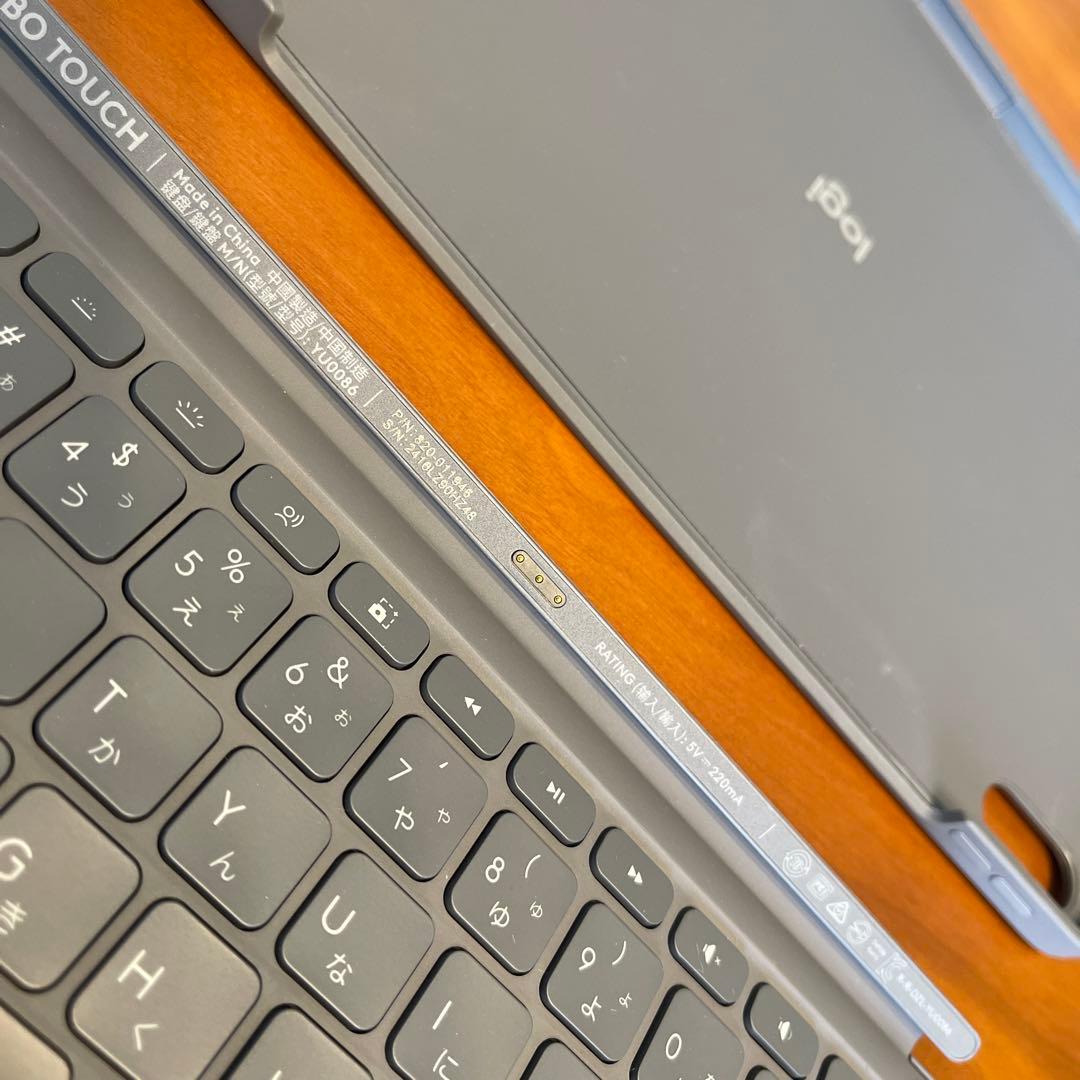 【美品】ロジクール Combo Touch iPad air M2/ M3 対応