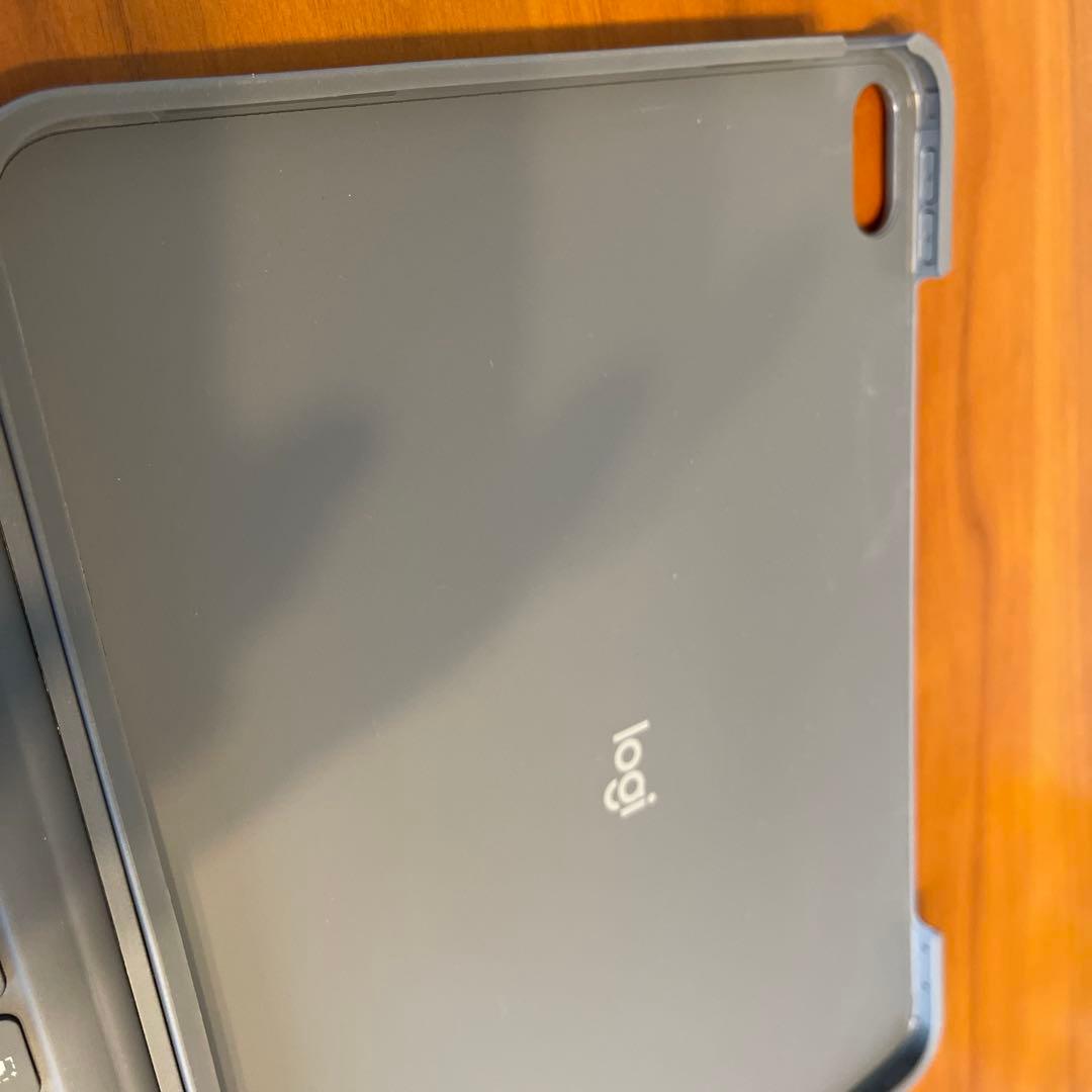 【美品】ロジクール Combo Touch iPad air M2/ M3 対応