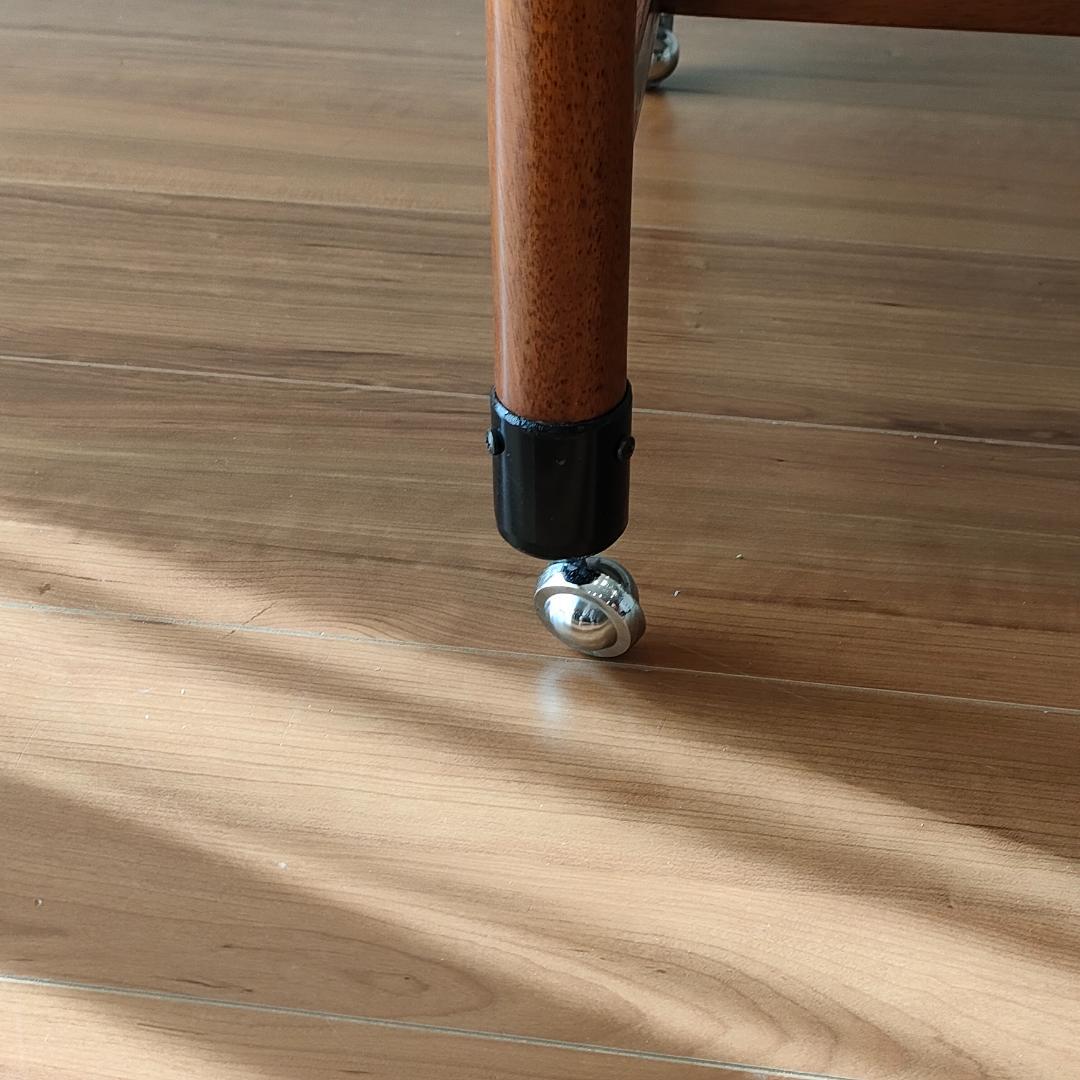 〈美品〉ヴィンテージ　アームチェア　キャスター付き　ダイニング