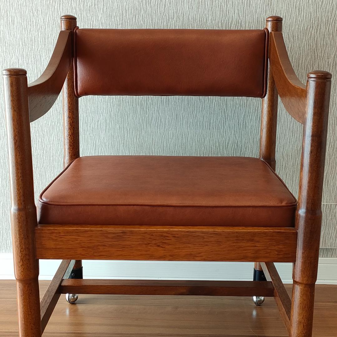 〈美品〉ヴィンテージ　アームチェア　キャスター付き　ダイニング