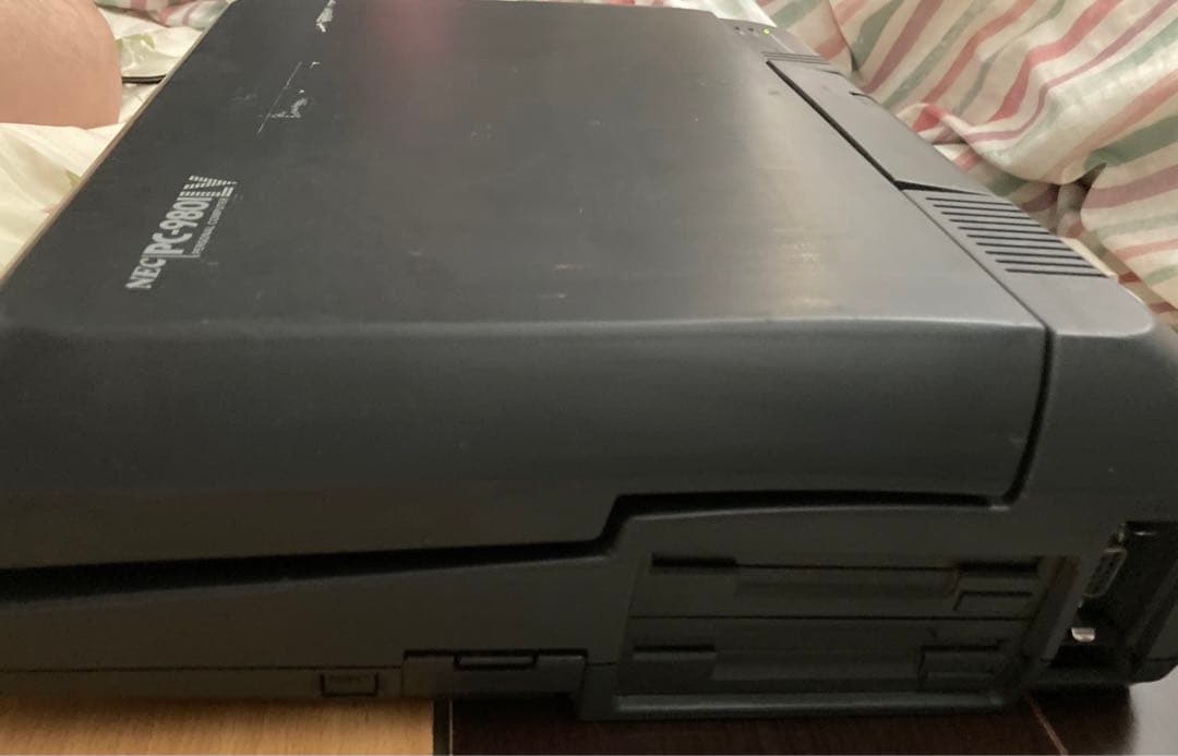PC-9801LV,NECラップトップPC（ジャンク品）