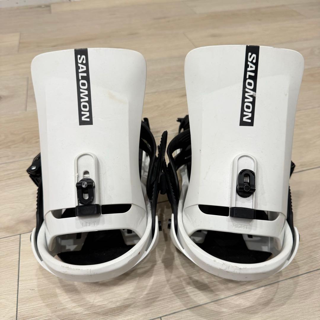 SALOMON RHYTHM ホワイト/ブラックスノーボードビンディング