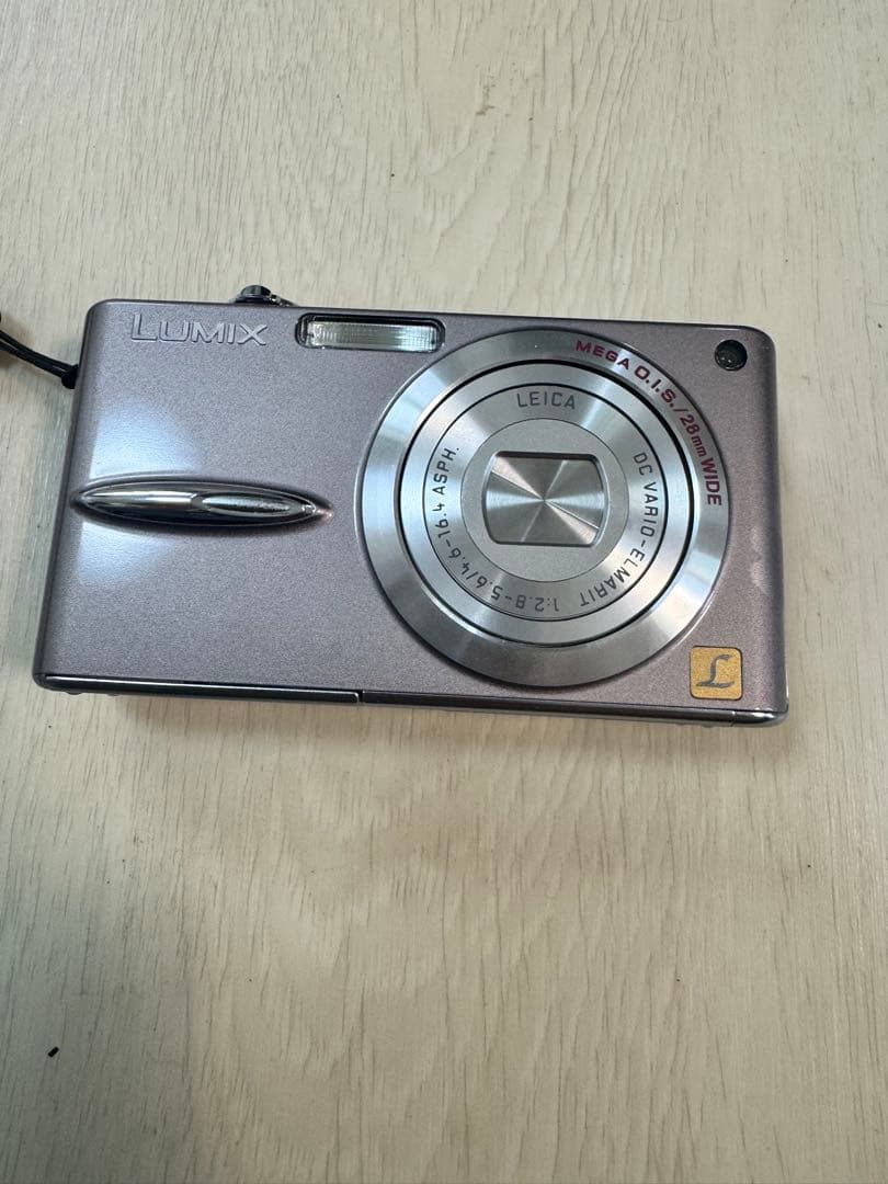 Panasonic LUMIX DMC-FX30 コンパクトデジタルカメラ