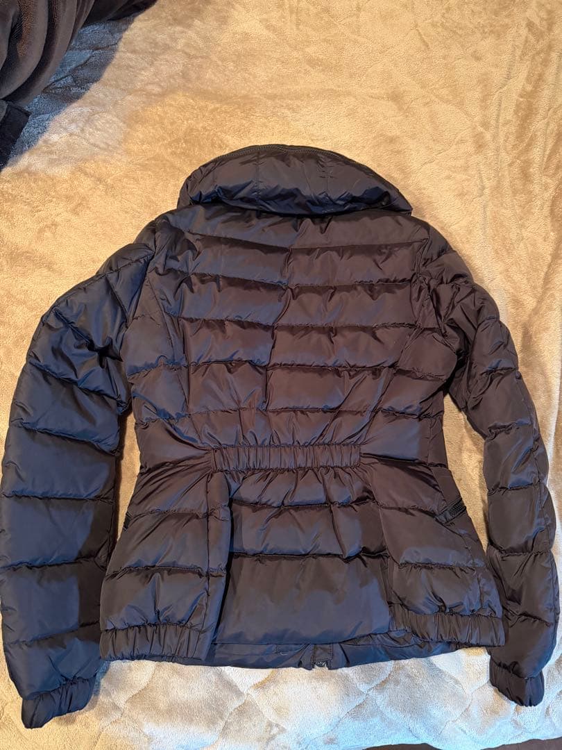 Moncler ブラック ショート丈 ダウンジャケット　希少サイズ3モンクレール
