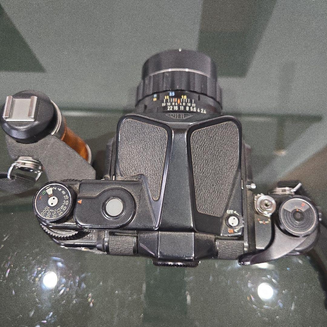 Pentax 6×7 TTL 105mm F2.4 ウッドグリップ付き