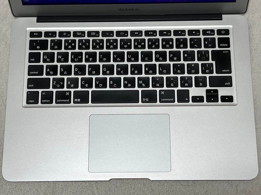 Apple MacBook Air 13インチ　2015 8GB 256GB