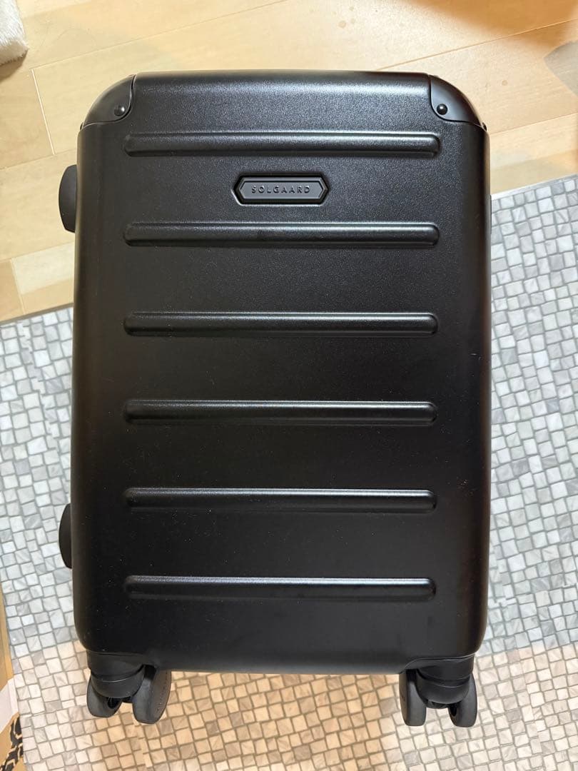 ソルガード★Carry-on Closet 機内持込39L SOLGAARD